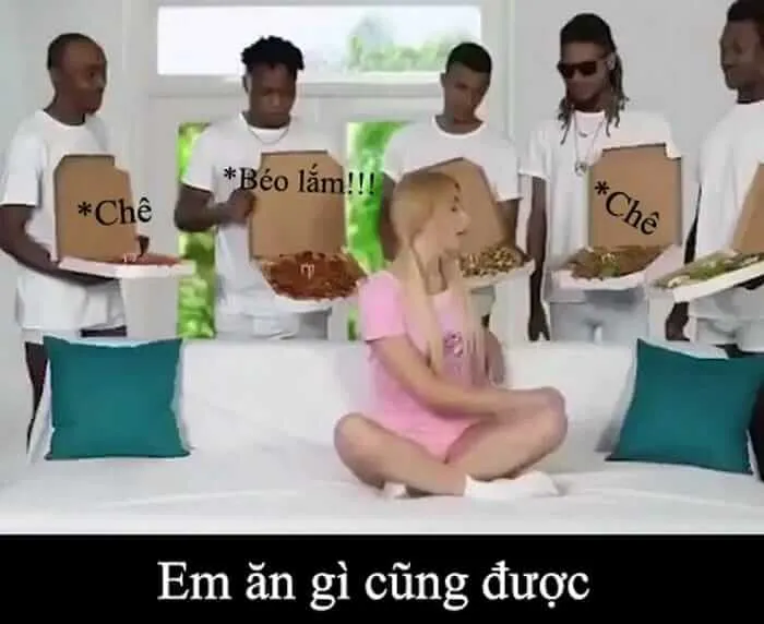 Hình vui cô gái và 5 anh da đen tình huống dí dỏm