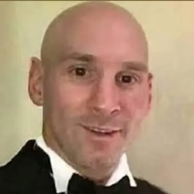 Ảnh troll bựa lan khắp group bạn trẻ