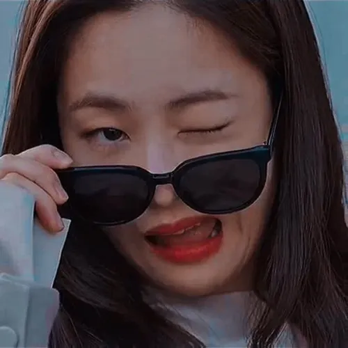 Meme hài biểu cảm lạnh nhạt kiểu “biết rồi, nói hoài”