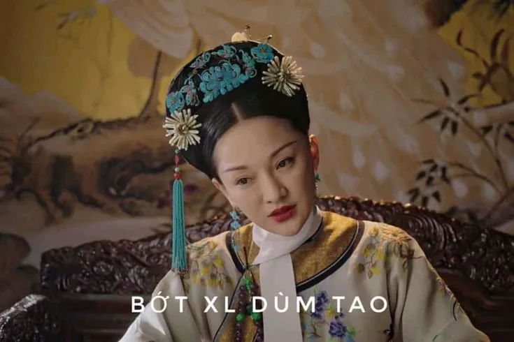 Nương nương cười khẩy như vừa thắng cuộc thi