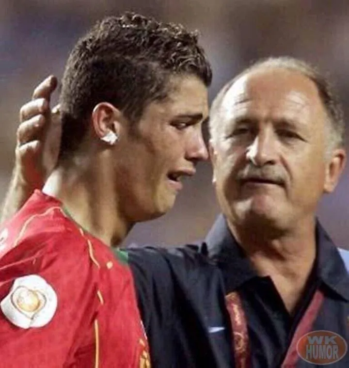 Ảnh chế Ronaldo khóc lóc đáng thương