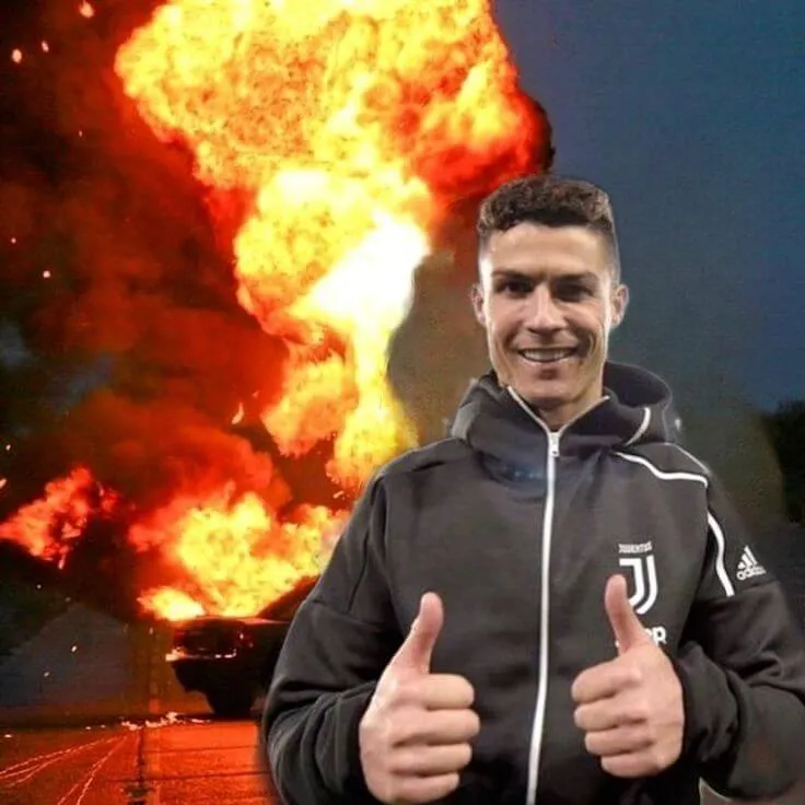 Hình hài Ronaldo bá đạo
