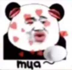 Biểu cảm gấu trúc mặt đểu chọc ghẹo, nụ cười tinh nghịch.