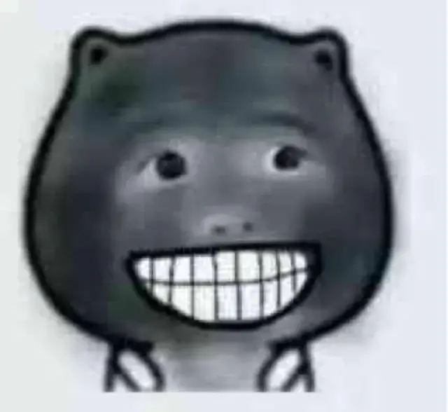 Gấu trúc mặt troll lầy lội, ánh mắt tinh quái.