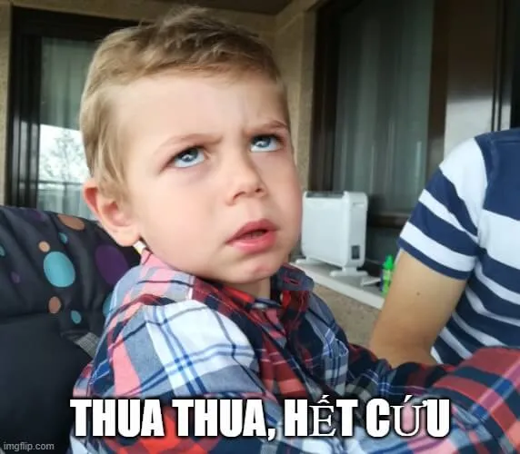 Meme thua rồi, hết cứu, ánh mắt chán chường đầy bối rối.