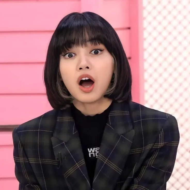 Meme ngạc nhiên cực lầy, reaction quốc dân cho mọi tình huống “plot twist”