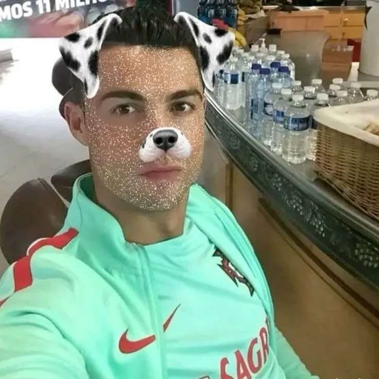 Meme Ronaldo khó hiểu