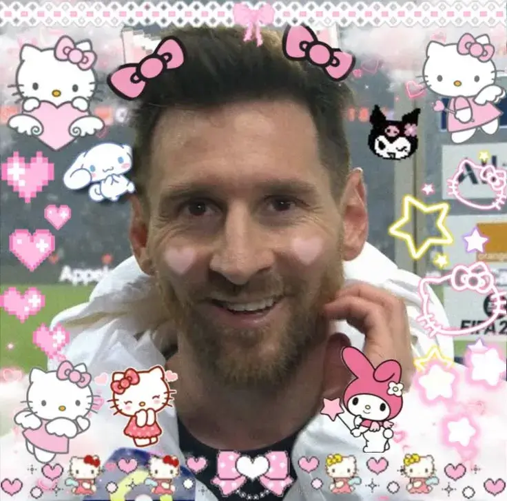 Mệt nhoài nhưng Messi vẫn cố gắng giữ sự dễ thương