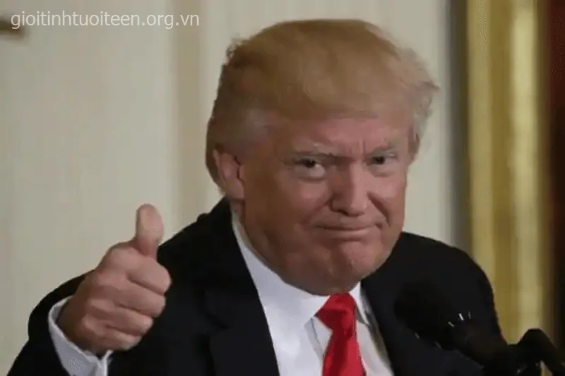 Gương mặt quyết tâm đầy năng lượng chiến đấu