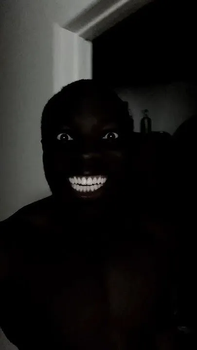 Ảnh vui lan tỏa vibe “chơi bựa cho vui thôi”