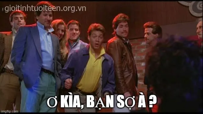 Ảnh chế bạn sợ à được dùng để “châm dầu”