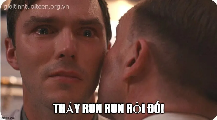 Meme hài hước tạo áp lực vui cho bạn bè