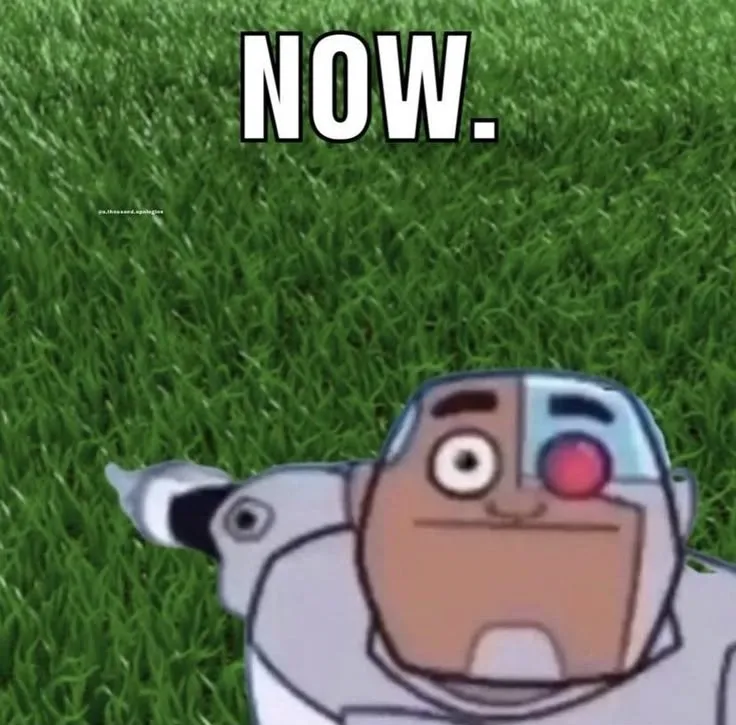 Ảnh chế chỉ tay phía sau mang ý troll vui