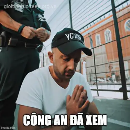 Ảnh chế công an khu vực lạc quan nhưng nhìn buồn cười