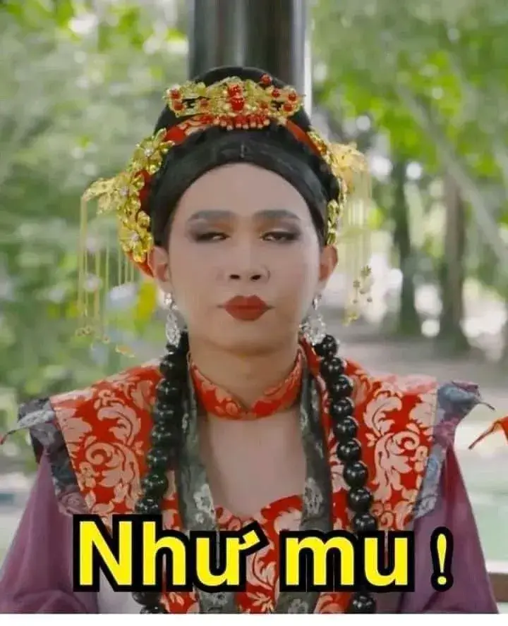 Nương nương trao ánh nhìn hiểm độc