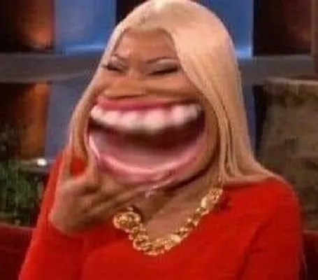 Ảnh chế khoảnh khắc cười sảng khoái lan tỏa nhanh