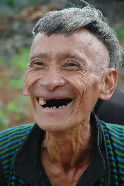 Meme cười vui vẻ, lan tỏa năng lượng tích cực.