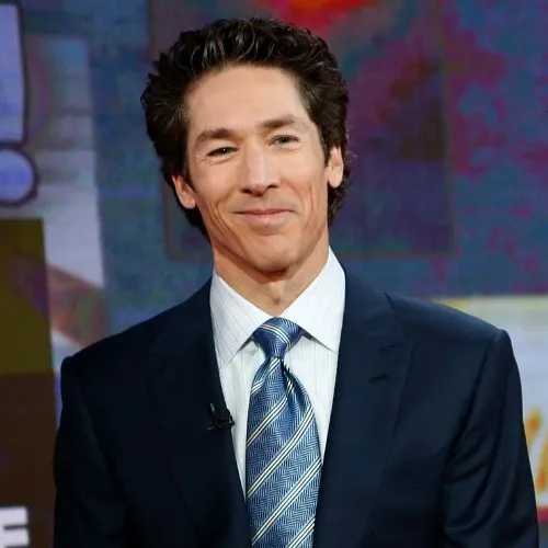 Cười mỉa mai vừa ngầu vừa hài.