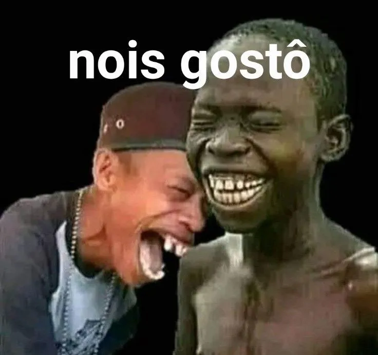 Meme nhe răng cười cực kỳ lầy lội.