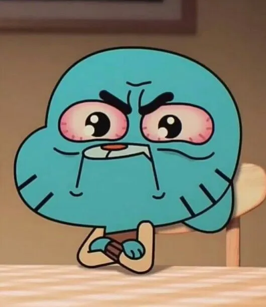 Khuôn mặt tức giận đầy căng thẳng, mắt liếc sắc lẹm.