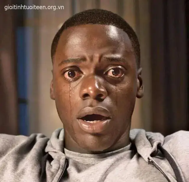 Biểu cảm sững sờ gương mặt buồn cười