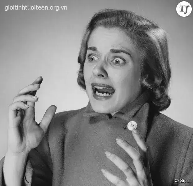 Biểu cảm choáng váng há hốc mồm lố