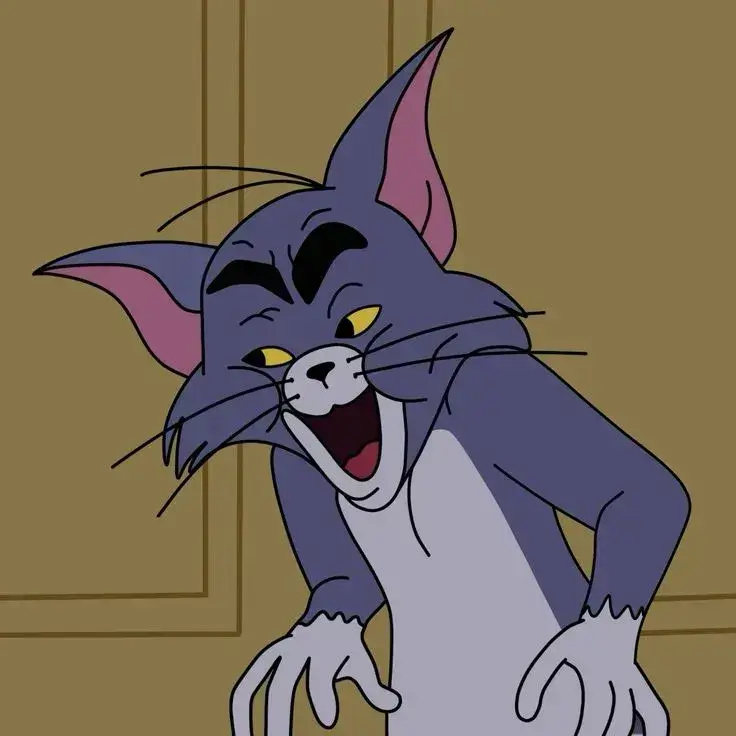 Meme Tom cười gian xảo siêu ấn tượng