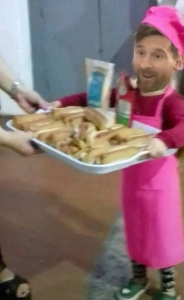 Messi vẫy tay nhẹ nhàng như lời chào tạm biệt