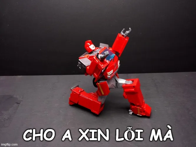 Hình ảnh quỳ gối với nét mặt vô cùng khổ sở.