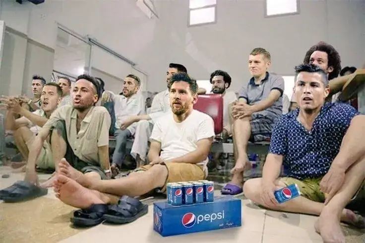 Meme Ronaldo – Messi vui nhộn, chuẩn trend mạng xã hội