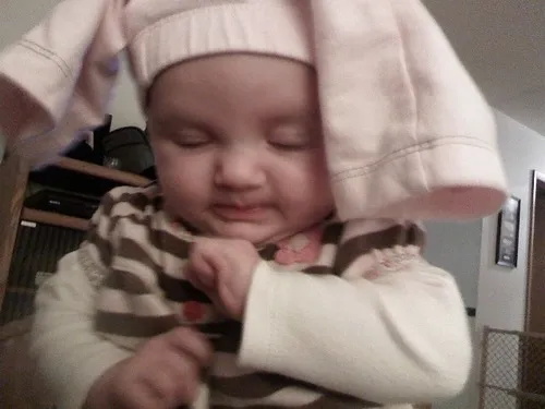 Meme hài nhục đội quần nổi bật vibe tự troll