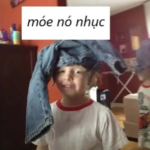 Cộng đồng TikTok Việt đang nghiện kiểu “đội quần” vì quá chân thật