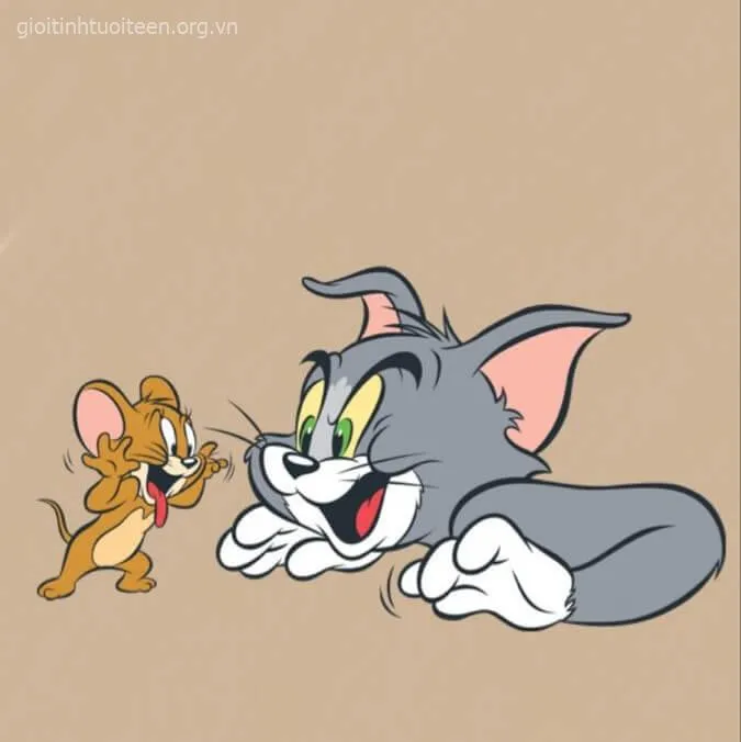 Tom và Jerry vui mừng khi nhận được món quà.