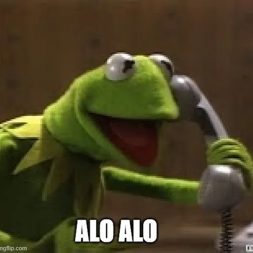 Meme alo nghe giọng crush liền ngẩn ngơ