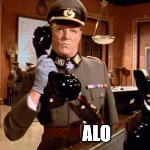 Hình chế alo xong giả vờ mất sóng