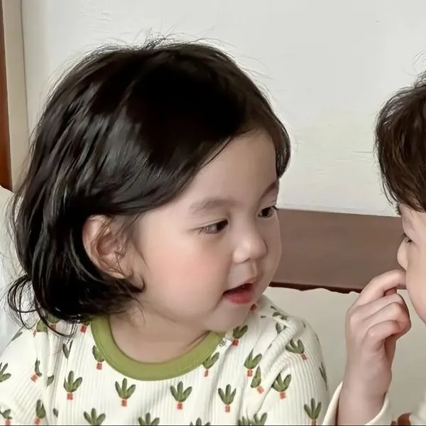 Ảnh đại diện đôi dễ thương tone pastel TikTok