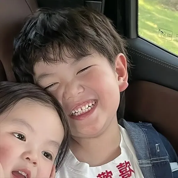 Ảnh avatar cặp dễ thương đáng cưng Threads