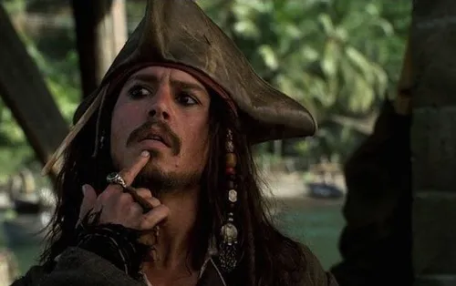 Khoảnh khắc đăm chiêu nhìn xa xăm bá đạo