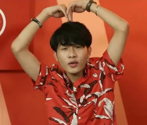 Meme chế Jack cười ngây ngô cực mắc cười