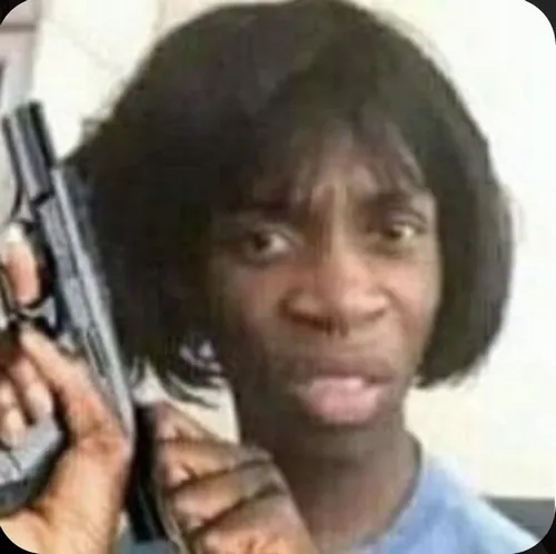 Ảnh chế meme giận rồi lan truyền nhanh trên Facebook