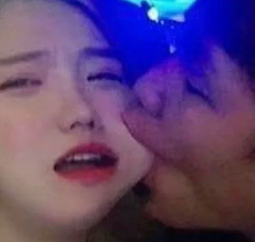 Meme hôn trộm, hôn hụt, hôn gió: dễ thương quá mức