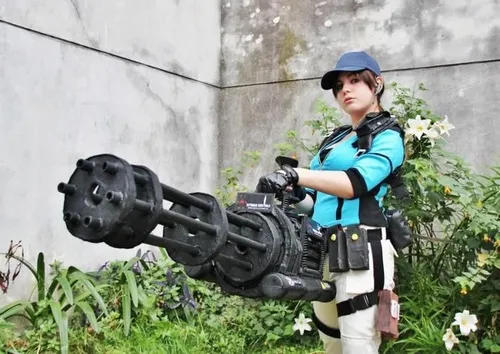 Bộ meme bắn súng phản ứng: Khi chỉ một ánh nhìn cũng đủ “khai hỏa”