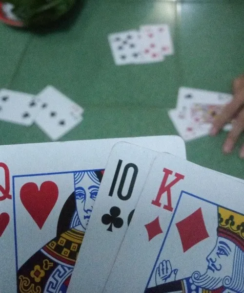 15 Meme đánh bài gương mặt poker face đi vào lòng