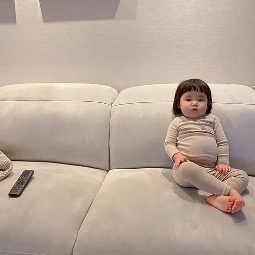 Ảnh chế vui bé troll bạn thân vibe Hàn