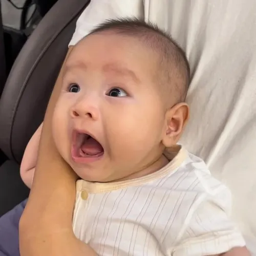 Meme hài há hốc mồm hoảng loạn cực