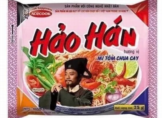 Ảnh chế gói mì ăn vào là thành Hảo Hán