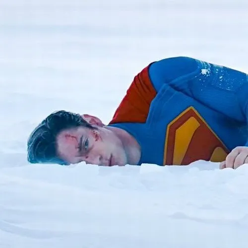 Bộ sưu tập meme Superman hài hước nhất: Khi anh hùng trở nên… quá người thường
