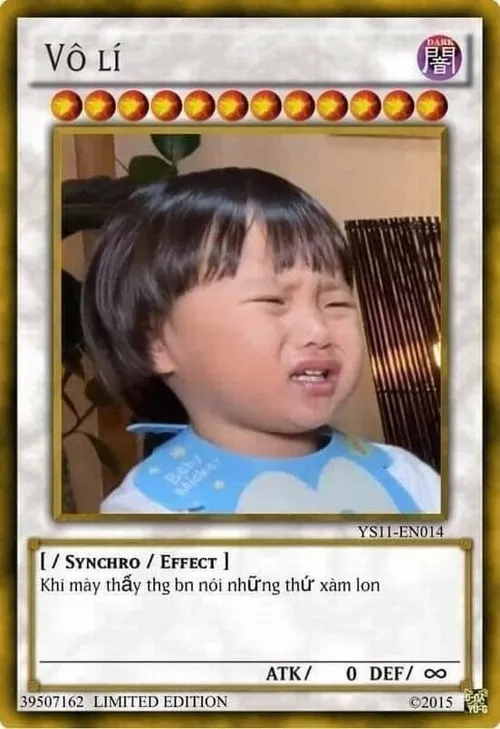 Hình chế lá bài vô lí khó đỡ