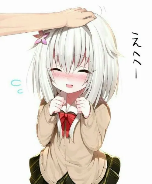 Meme xoa đầu cùng caption “ngoan nào” gây bão bình luận.