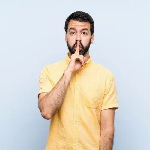 16 Ảnh meme suỵt biểu cảm dí dỏm, ngầm ý hài hước.